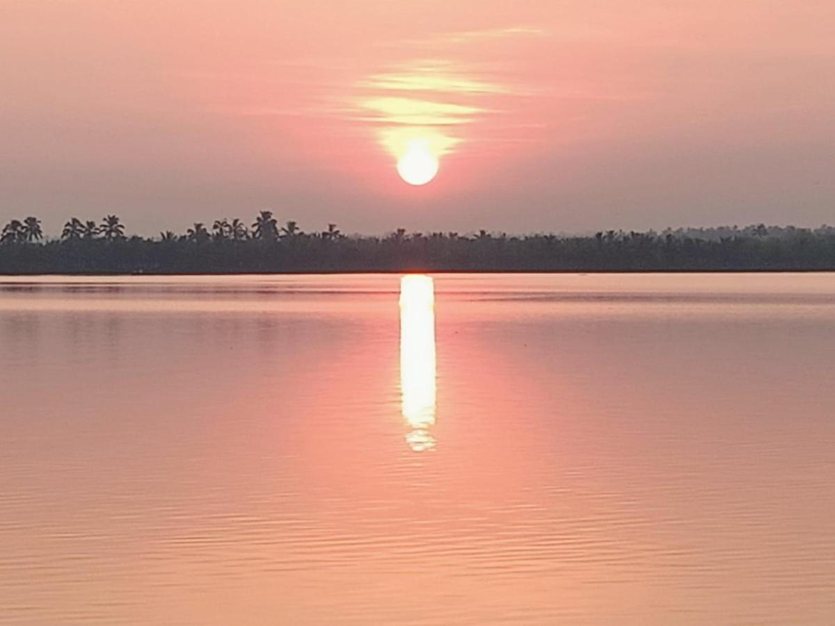 Kalamana Serene Chavakkad 외부 사진